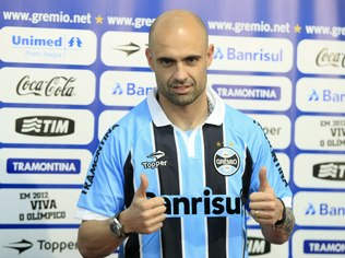 Cris vai jogar no Vasco -