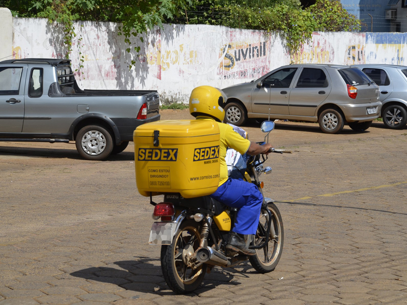 Um dos problemas enfrentado pelos Correios durante as entregas é a duplicidade de nomes de ruas e numeração - Elias Dias/JP