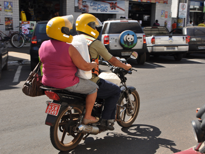 Mototaxistas e motoboys precisam se adequar -
