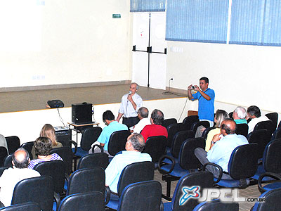 Contas foram apresentadas pelo diretor do Departamento de Contabilidade e Orçamento, Gilmar Meneguzzo -