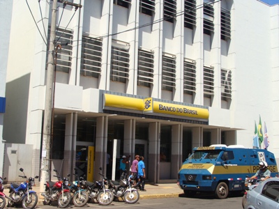 Agência do Banco do Brasil na rua Paranaíba, no centro da cidade - Agência do Banco do Brasil na rua Paranaíba, no centro da cidade -
