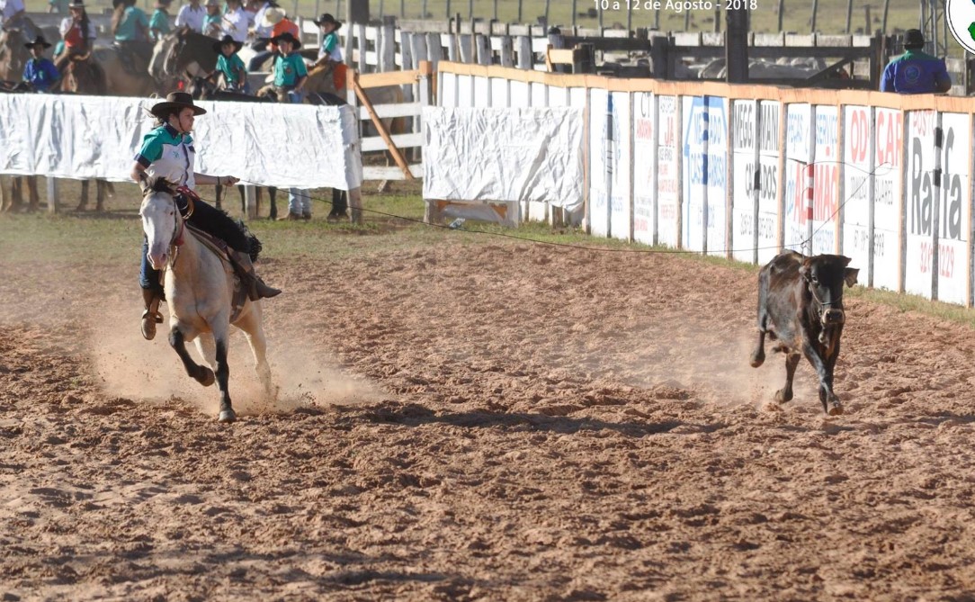 Competidores de Laço Comprido participam de 30º encontro estadual da modalidade em Bandeirantes neste fim de semana