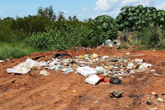 Objetivo é flagrar moradores descartando lixo e entulhos nas vias públicas e terrenos baldios - Divulgação