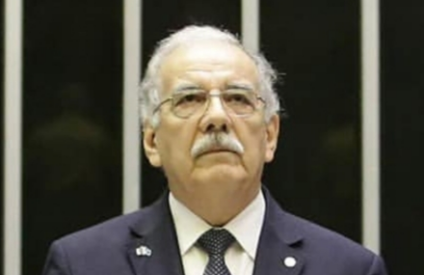 Para deputado, presidente descuidou do partido. - Assessoria