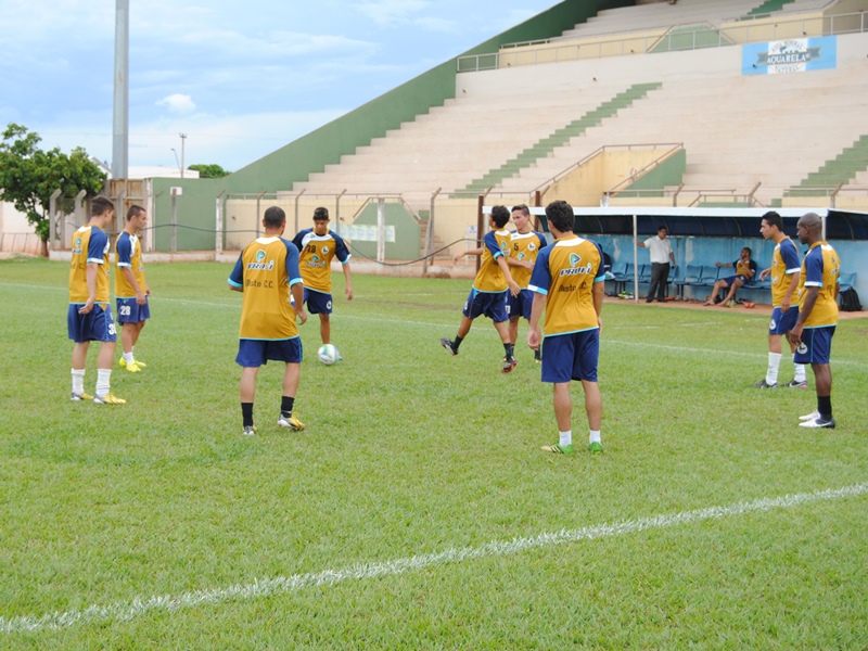 Presidente do clube ainda não revelou escalação do jogo deste sábado