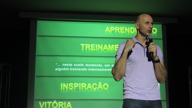 Tande, um dos nomes mais expressivos na modalidade de voleibol, ministrará palestra em Paranaíba - Foto/Assessoria