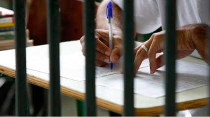 Quem faz a inscrição é o responsável pedagógico das unidades prisionais e socioeducativas - Foto: Divulgação