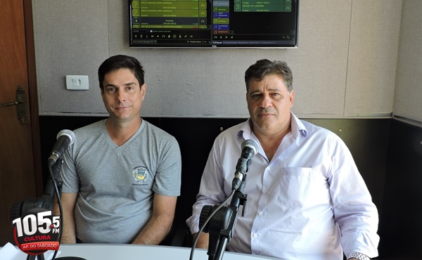 Márcio Galdino (Sec Municipal de saúde) e Eduardo Sanches ( Pres do Sindicato Rural) - Gabrielly Almeida/JPNews