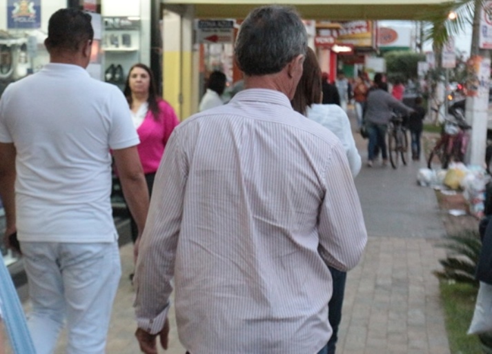 Comércio funcionará em horário especial devido ao Dia dos Pais - Arquivo/JPNews