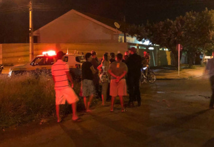 Suspeito teria resistido a prisão, após ser flagrado com munição em sua casa - Mari Verdan