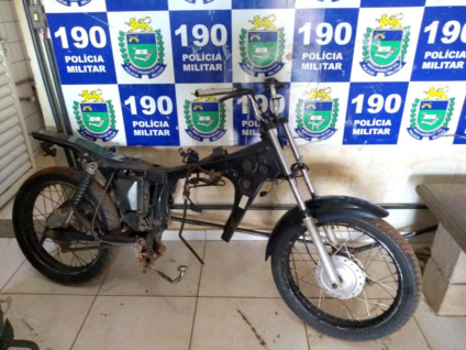Moto foi localizada após denúncias anônimas - Divulgação/PM