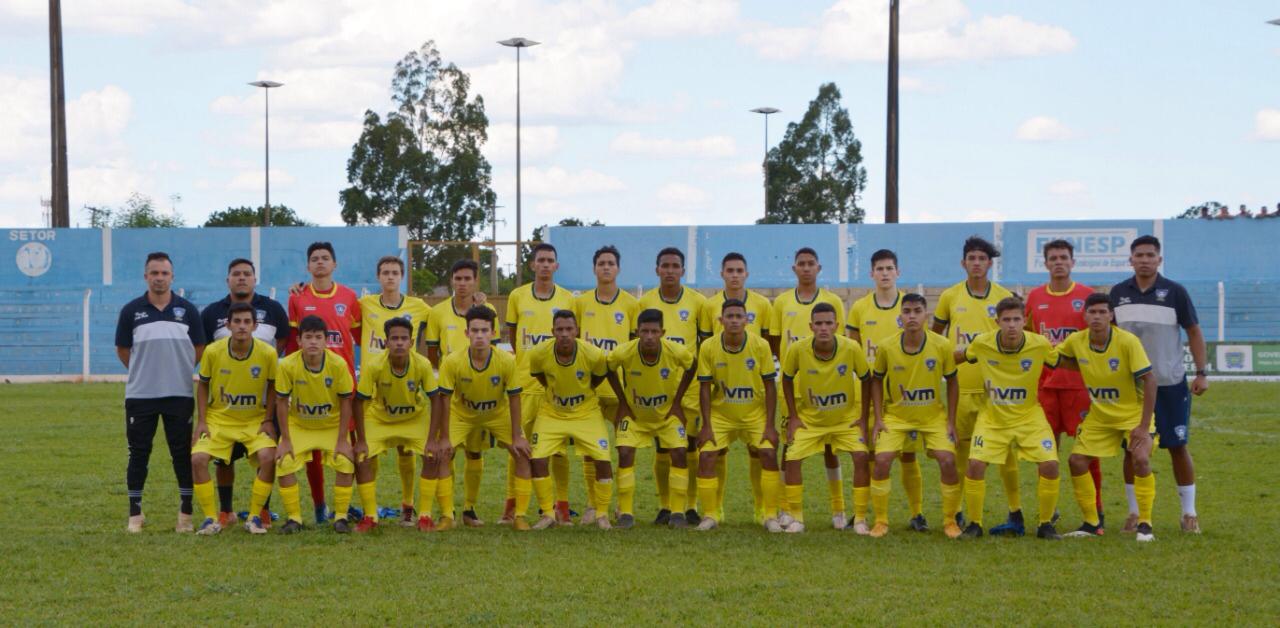 Equipe de MS conseguiu ótimo resultado diante de uma forte equipe nacional, e enfrenta o Ríver (PI) - Foto: Arquivo Grêmio Santo Antônio