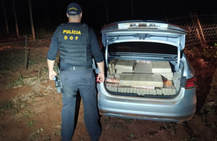 Departamento de Operações da Fronteira apreende carro com 1,5 toneladas de maconha - Divulgação/DOF