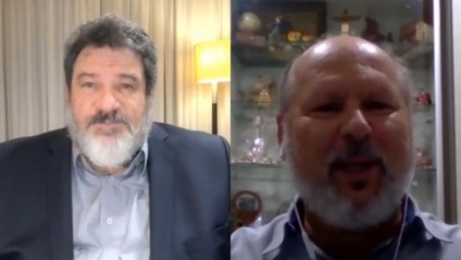 Mário Sérgio Cortella concordou com a importância do cooperativismo questionado pelo presidente da OCB/MS, Célso Regis - Reprodução