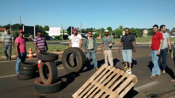 Grupo teria sido vítima de gestos obscenos e palavrões por parte de ex-prefeito - Leonardo Guimarães / JPNEWS