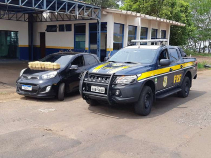 Douradense é preso em Ivinhema transportando 30 kg de cocaína - Foto: Divulgação/PRF