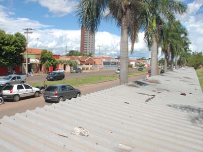 Pedido foi intermediado pela Promotoria de Justiça para facilitar a retirada dos comerciantes da avenida -