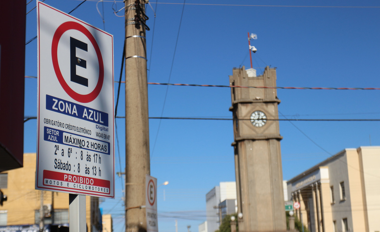 Estacionamento rotativo pago no centro de Três Lagoas está em funcionamento desde - Hugo Leal/JPNEWS