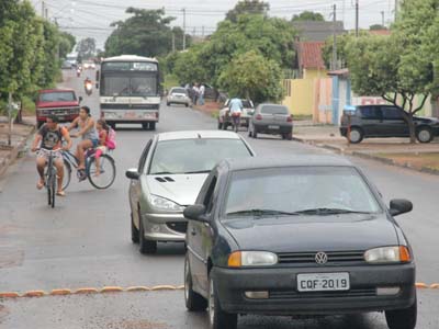 Ruas e avenidas do município estão mais movimentadas -