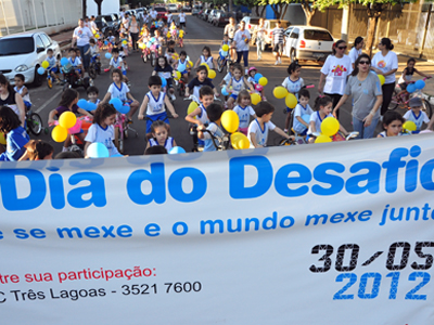 Cerca de 160 participaram de um minipasseio ciclístico -