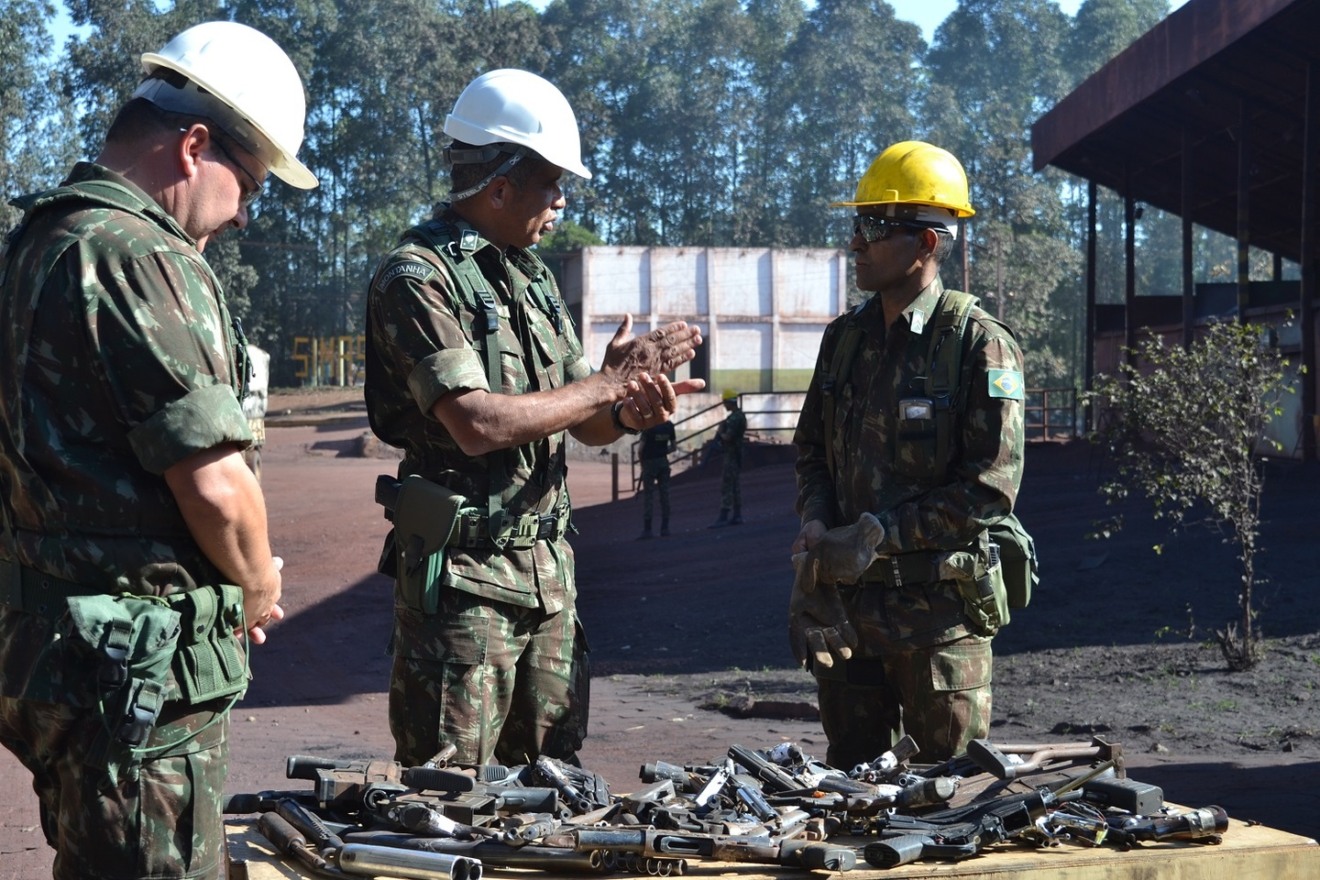 Foram destruídas 1.825 armas irregulares, ação aconteceu em Campo Grande e contou com equipes de três batalhões. - Divulgação