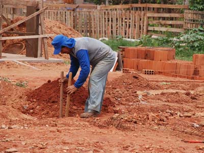 O primeiro contemplado é um pai de família com dois filhos adolescentes e um neto ainda bebê - O primeiro contemplado é um pai de família com dois filhos adolescentes e um neto ainda bebê -