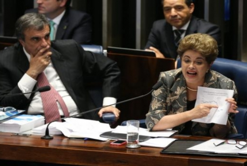 Presidente Dilma se defende contra impeachment  - Fabio Rodrigues Pozzebom/Agência Brasil