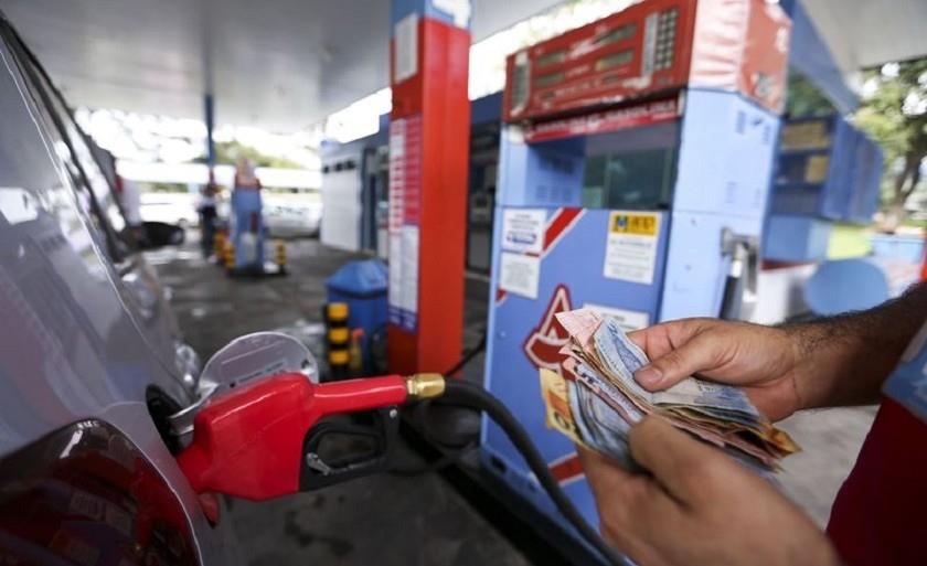 Gasolina e etanol mais caros. Diesel caiu R$ 0,33 por litro - Arquivo/JPNEWS