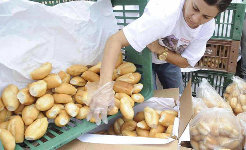 Pão francês foi um dos itens da cesta básica que mais subiram no ano passado - Arquivo/Agência Brasil