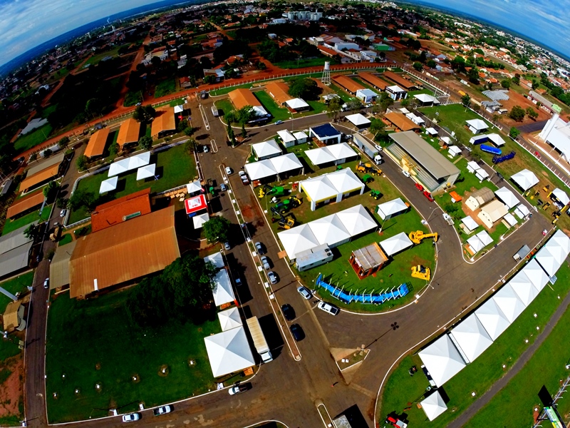 Cerca de 20 mil pessoas deverão passar pelo Parque de Exposições durante o evento - Elias Dias/ClickPhoto