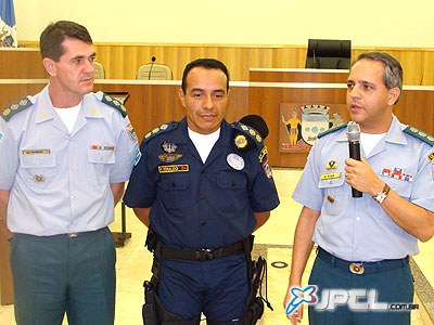 Major Monari, tenente-coronel Washington Geraldo de Oliveira e comandante geral da PM, Carlos Alberto David - Major Monari, tenente-coronel Washington Geraldo de Oliveira e comandante geral da PM, Carlos Alberto David -