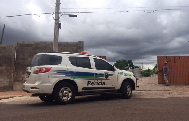 Perícia e Polícia Civil estiveram no local - Arquivo / JPNEWS