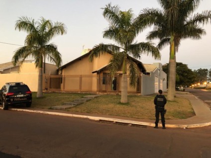 Nas primeiras horas da manhã a Polícia Federal e Polícia Rodoviária Federal cumprem mandados em várias cidades - Divulgação