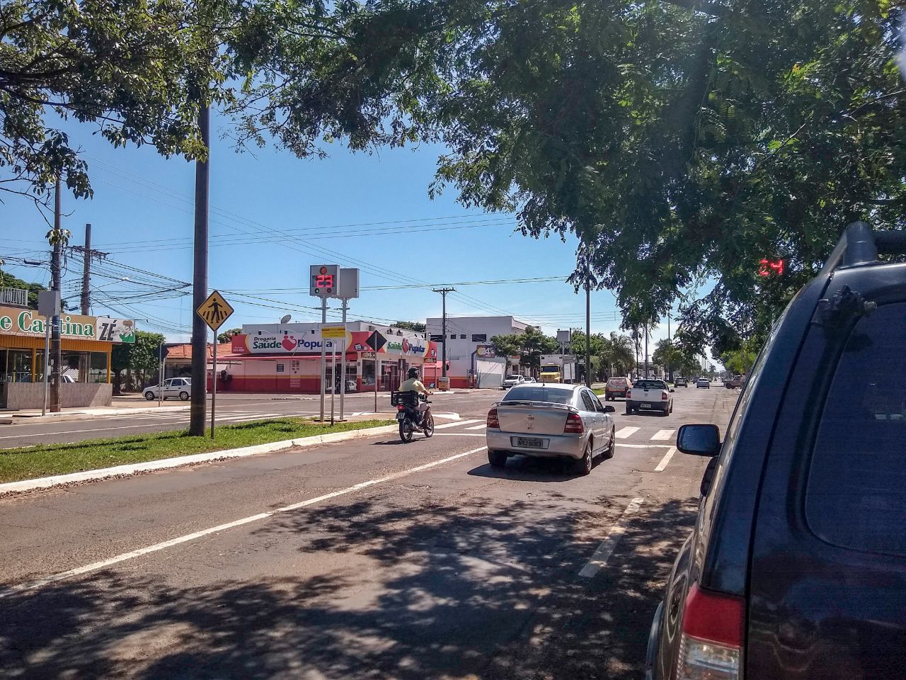 No trecho foram instalados dois radares registrando a velocidade dos veículos que transitam nos dois sentidos da via. - Erick Marques/CBN