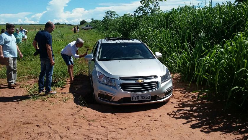 Corpo de Executivo foi encontrado dentro de carro na tarde desta terça-feira (16) - Sérgio Colacino/JPNEWS