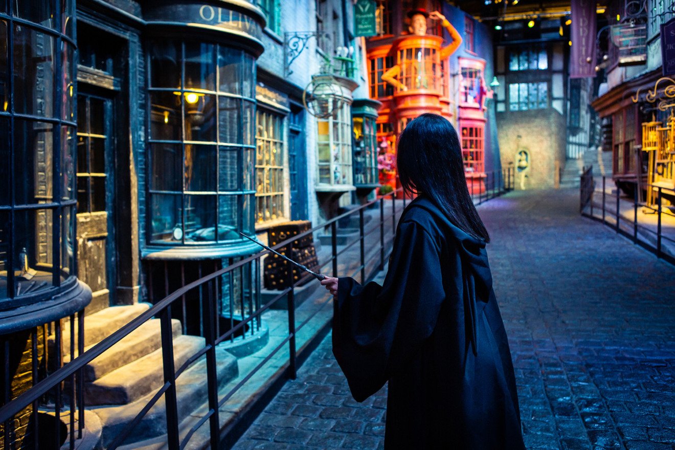 Você agora pode passar o Halloween em Hogwarts