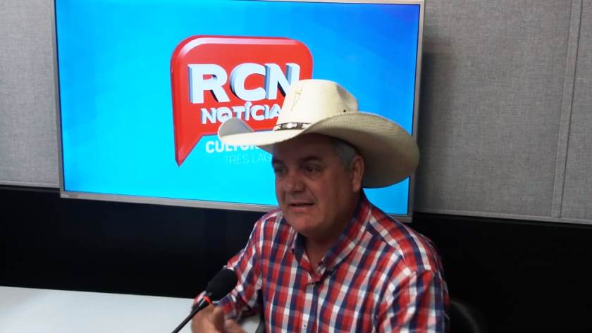 Prefeito concede entrevista ao Jornal RCN Notícias da rádio Cultura FM - Marcelo Marcos/JPNews