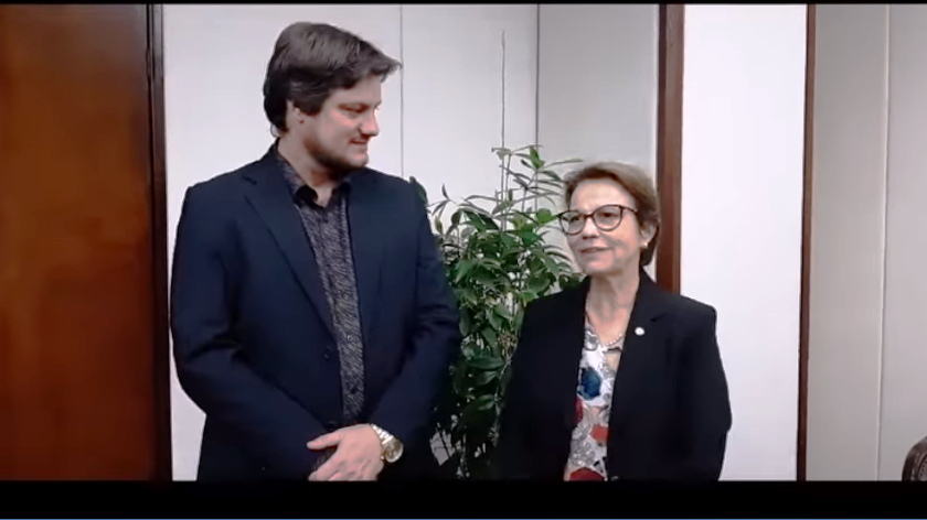 André Bittencourt com a ministra da Agricultura, Tereza Cristina - Divulgação