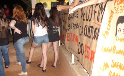 Universitárias promoveram protesto contra colega, antes mesmo da conclusão do caso pela polícia - Arquivo/JPNews