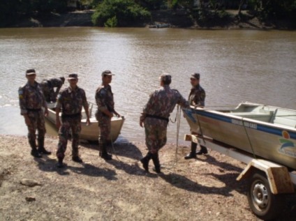 Policias da Polícia Militar Ambiental (PMA) de Três Lagoas - Divulgação Policias da Polícia Militar Ambiental (PMA) de Três Lagoas - Divulgação