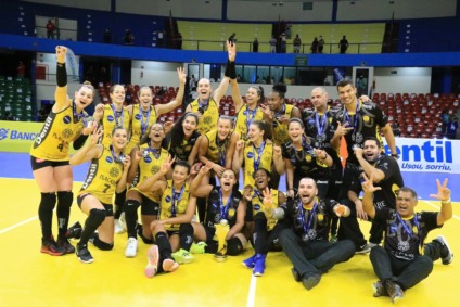 Dentil Praia Clube campeão da Supercopa de Vôlei Feminina 2020 - Foto: Edemir Rodrigues/Governo MS