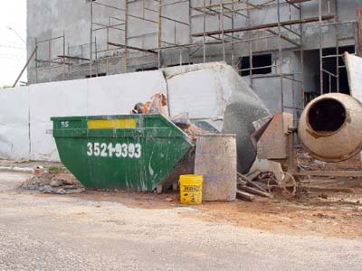 Projeto prevê também regulamentação do uso de caçambas -