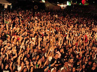 Público presente no show de sexta-feira, do NX Zero - Público presente no show de sexta-feira, do NX Zero -