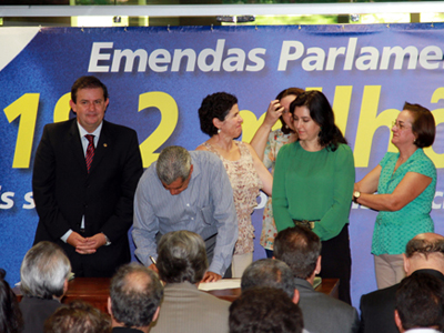 O evento de assinatura dos convênios aconteceu nesta quinta-feira -