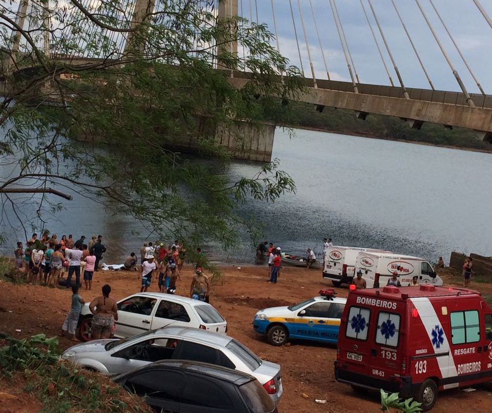 Ponte Alencastro no rio Paranaíba, divisa de MS e Minas Gerais - Reprodução/Facebook