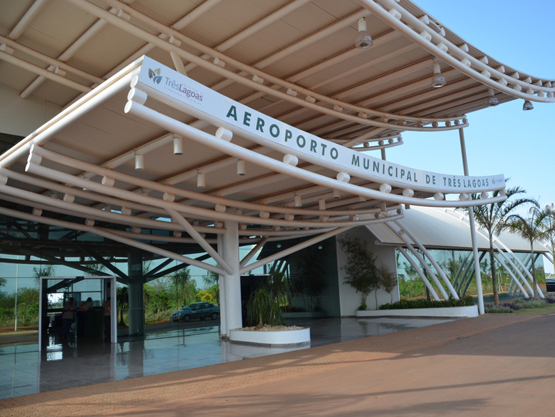 No aeroporto de Três Lagoas grupo foi informado que o avião havia decolado no horário previsto [10h25], sem esperá-los - Arquivo/JP