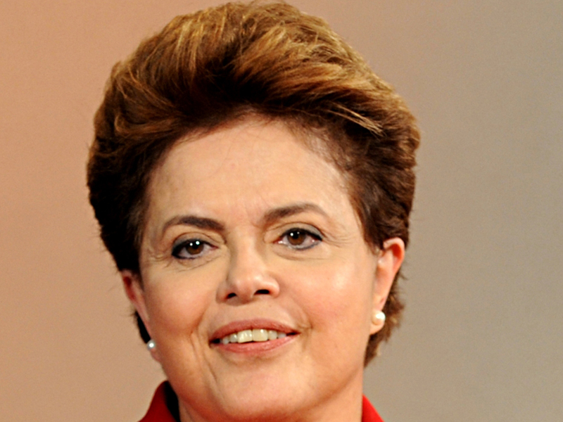 Dilma classificou de “escândalo” a ideia de reduzir o poder de compra do salário mínimo - Gilberto Leda