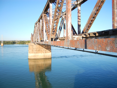 Recurso para construção da ponte que ligaria Três Lagoas a Castilho (SP) está assegurado há quase dez anos -