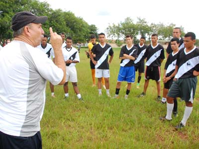 Trinta e um meninos foram testados por Alemão - Trinta e um meninos foram testados por Alemão -