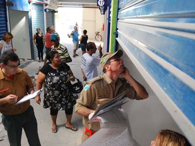Todos os boxes foram vistoriados pelo Corpo de Bombeiros -
